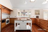 https://images.listonce.com.au/custom/160x/listings/70-blackshaws-road-south-kingsville-vic-3015/504/01823504_img_04.jpg?SDYd_77N6cQ