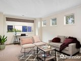 https://images.listonce.com.au/custom/160x/listings/70-blue-ridge-drive-mooroolbark-vic-3138/005/01525005_img_07.jpg?5eMRxVzzq18