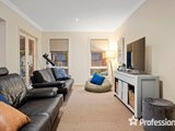 https://images.listonce.com.au/custom/160x/listings/70-blue-ridge-drive-mooroolbark-vic-3138/005/01525005_img_09.jpg?EOjGET8LFHY