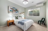 https://images.listonce.com.au/custom/160x/listings/70-canora-street-blackburn-south-vic-3130/117/01604117_img_09.jpg?Z4M4S2sKh84