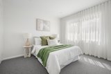 https://images.listonce.com.au/custom/160x/listings/70-cecil-street-kew-vic-3101/993/01927993_img_09.jpg?XYJ8wf2XwKA