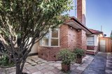 https://images.listonce.com.au/custom/160x/listings/70-elizabeth-street-richmond-vic-3121/461/00762461_img_01.jpg?K-JKEzseJgc