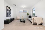https://images.listonce.com.au/custom/160x/listings/70-essex-road-mount-waverley-vic-3149/318/01890318_img_12.jpg?SyjHN9TUJVQ