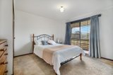 https://images.listonce.com.au/custom/160x/listings/70-kent-drive-haddon-vic-3351/211/01574211_img_19.jpg?dDOPYGTVf6o