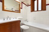 https://images.listonce.com.au/custom/160x/listings/70-maribyrnong-road-moonee-ponds-vic-3039/369/00324369_img_08.jpg?BU4xdlO9Xhk