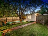 https://images.listonce.com.au/custom/160x/listings/70-middlesex-road-surrey-hills-vic-3127/637/01684637_img_08.jpg?hl6_YUgMFPQ
