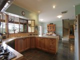 https://images.listonce.com.au/custom/160x/listings/70-old-hereford-road-mount-evelyn-vic-3796/410/01525410_img_06.jpg?wqBhxG1m3m4