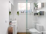 https://images.listonce.com.au/custom/160x/listings/70-parker-street-williamstown-vic-3016/545/01203545_img_09.jpg?V4Ccm0ebZEw