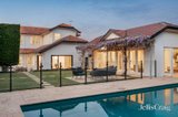 https://images.listonce.com.au/custom/160x/listings/70-rosedale-road-glen-iris-vic-3146/655/01980655_img_01.jpg?6Lh4sJ5KquE