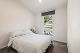 https://images.listonce.com.au/custom/160x/listings/70-shirley-crescent-woori-yallock-vic-3139/565/01700565_img_12.jpg?ISv2AqJYX48