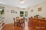 https://images.listonce.com.au/custom/160x/listings/70-spencer-road-woodend-vic-3442/912/01853912_img_08.jpg?99uUsIXE9ak