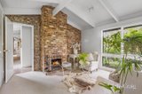 https://images.listonce.com.au/custom/160x/listings/70-wombat-drive-eltham-vic-3095/565/01820565_img_04.jpg?xnbetyfBMQ0