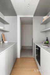 https://images.listonce.com.au/custom/160x/listings/701131-smith-street-fitzroy-vic-3065/632/01820632_img_11.jpg?C1OeewlB3Oo