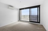 https://images.listonce.com.au/custom/160x/listings/7025-sovereign-point-court-doncaster-vic-3108/837/01073837_img_03.jpg?XOEBlpeBhkA