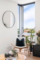 https://images.listonce.com.au/custom/160x/listings/702v162-albert-street-east-melbourne-vic-3002/402/01608402_img_03.jpg?S2lDmiC6wis