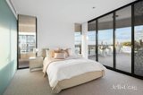 https://images.listonce.com.au/custom/160x/listings/703108-bay-street-port-melbourne-vic-3207/652/01832652_img_08.jpg?hn-t8xpQX9Y