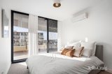 https://images.listonce.com.au/custom/160x/listings/703108-bay-street-port-melbourne-vic-3207/652/01832652_img_14.jpg?8NU1C2PVuQU