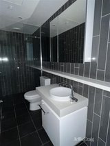 https://images.listonce.com.au/custom/160x/listings/703338-kings-way-south-melbourne-vic-3205/186/01880186_img_01.jpg?PSF-v2rf7LM