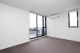 https://images.listonce.com.au/custom/160x/listings/704b1-19-colombo-street-mitcham-vic-3132/240/01574240_img_03.jpg?mjdHg_bTno0