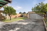 https://images.listonce.com.au/custom/160x/listings/705-warrigal-road-bentleigh-east-vic-3165/601/01359601_img_09.jpg?_DfWPTaW1kY