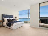 https://images.listonce.com.au/custom/160x/listings/705147-beach-street-port-melbourne-vic-3207/163/01090163_img_10.jpg?sb_SKd_8HyA