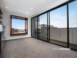 https://images.listonce.com.au/custom/160x/listings/706144-clarendon-street-south-melbourne-vic-3205/733/01087733_img_02.jpg?40wdRSkeDf8