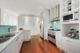 https://images.listonce.com.au/custom/160x/listings/707-toorak-road-malvern-vic-3144/609/00538609_img_09.jpg?xYEN2xUusWQ