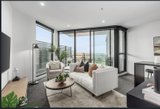 https://images.listonce.com.au/custom/160x/listings/7095-7-irving-avenue-box-hill-vic-3128/486/01979486_img_02.jpg?fIU9nT2WGCw
