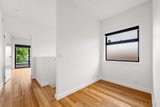 https://images.listonce.com.au/custom/160x/listings/70b-beaconsfield-parade-northcote-vic-3070/933/01611933_img_10.jpg?raC17tPPCso