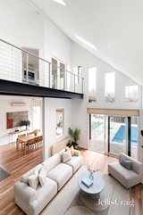 https://images.listonce.com.au/custom/160x/listings/71-addison-street-elwood-vic-3184/695/01921695_img_13.jpg?MMH3Psp2Syw