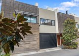 https://images.listonce.com.au/custom/160x/listings/71-amelia-street-brunswick-vic-3056/607/01843607_img_01.jpg?ChmeKxv4oJY