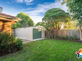 https://images.listonce.com.au/custom/160x/listings/71-beresford-drive-boronia-vic-3155/839/01524839_img_19.jpg?6HR7wYfAGz8