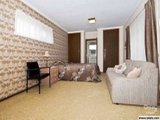 https://images.listonce.com.au/custom/160x/listings/71-blenheim-road-newport-vic-3015/027/01614027_img_07.jpg?n4Mju7dx4F4