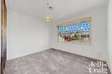 https://images.listonce.com.au/custom/160x/listings/71-collett-street-kensington-vic-3031/555/01969555_img_01.jpg?8khzkiFOVbU