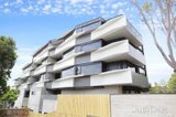 https://images.listonce.com.au/custom/160x/listings/71-davidson-street-south-yarra-vic-3141/270/01738270_img_07.jpg?lbiAIef3L2M