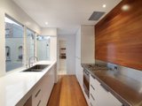 https://images.listonce.com.au/custom/160x/listings/71-iffla-street-south-melbourne-vic-3205/478/01087478_img_05.jpg?egyImZHhDPg