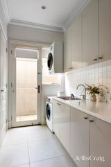 https://images.listonce.com.au/custom/160x/listings/71-lincoln-road-essendon-vic-3040/915/01750915_img_23.jpg?dh3PUmrI-xw
