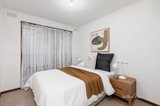 https://images.listonce.com.au/custom/160x/listings/71-long-valley-way-doncaster-east-vic-3109/636/01273636_img_10.jpg?AiyUEpborLI