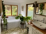 https://images.listonce.com.au/custom/160x/listings/71-marsh-court-woodend-vic-3442/045/01705045_img_04.jpg?LdCK6Yj2kio