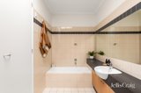 https://images.listonce.com.au/custom/160x/listings/71-marshall-place-clifton-hill-vic-3068/076/01970076_img_14.jpg?qqPeIpJ_X-Y