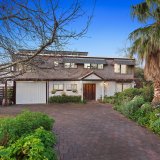 https://images.listonce.com.au/custom/160x/listings/71-mccomb-boulevard-frankston-south-vic-3199/338/01979338_img_01.jpg?YkCKd1JuEy8