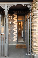 https://images.listonce.com.au/custom/160x/listings/71-palmer-street-collingwood-vic-3066/754/01938754_img_02.jpg?tLRDp8So71M