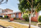 https://images.listonce.com.au/custom/160x/listings/71-pine-hill-drive-doncaster-east-vic-3109/486/01915486_img_09.jpg?v43uL0aCLtg