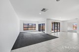 https://images.listonce.com.au/custom/160x/listings/71-willoby-drive-alfredton-vic-3350/958/01898958_img_05.jpg?sG9bEgRqb-Q