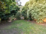 https://images.listonce.com.au/custom/160x/listings/71-zina-grove-mooroolbark-vic-3138/021/01524021_img_18.jpg?BkBvMzRT9OI