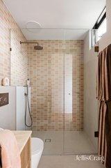 https://images.listonce.com.au/custom/160x/listings/710-brunswick-street-north-fitzroy-north-vic-3068/840/01987840_img_20.jpg?c8u5jZ9lq4A