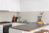 https://images.listonce.com.au/custom/160x/listings/710-carlisle-street-st-kilda-vic-3182/574/01810574_img_04.jpg?YceRH42Uo80