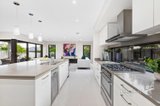 https://images.listonce.com.au/custom/160x/listings/710-ferntree-gully-road-wheelers-hill-vic-3150/588/01597588_img_05.jpg?qROTekwreEs