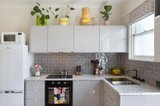 https://images.listonce.com.au/custom/160x/listings/711-brougham-street-richmond-vic-3121/349/01021349_img_06.jpg?jgv0OrgMxZo