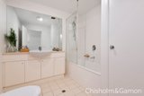 https://images.listonce.com.au/custom/160x/listings/711-graham-street-port-melbourne-vic-3207/349/01794349_img_09.jpg?FzVgXghkMeo